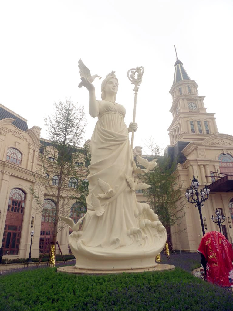 Statue of Hippocampal Dragon